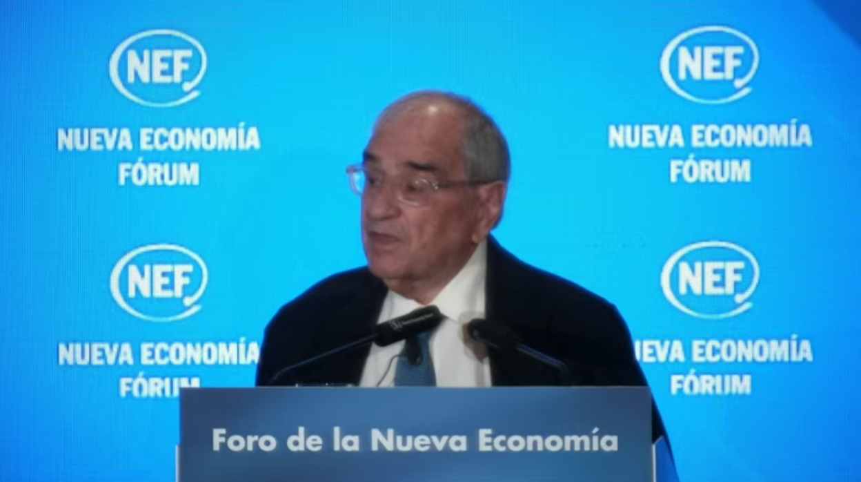 Rodolfo Martín Villa en el Foro de la Nueva Economía