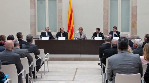 El órgano que controla la gestión económica del Govern también tiene a funcionarios cobrando sin ir a trabajar