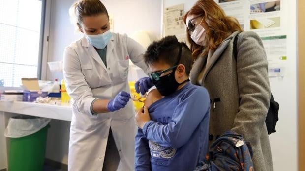 Coronavirus Galicia: Un repunte en los ingresos por Covid nubla la gran bajada de contagios