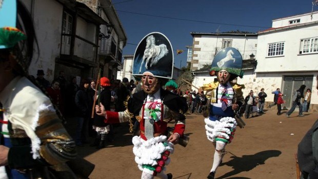 Un año de «transición» en el Carnaval orensano