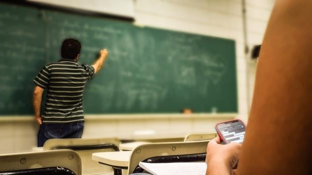 CCOO desvela que 44 centros educativos abandonarán el próximo curso el modelo bilingüe en Castilla-La Mancha