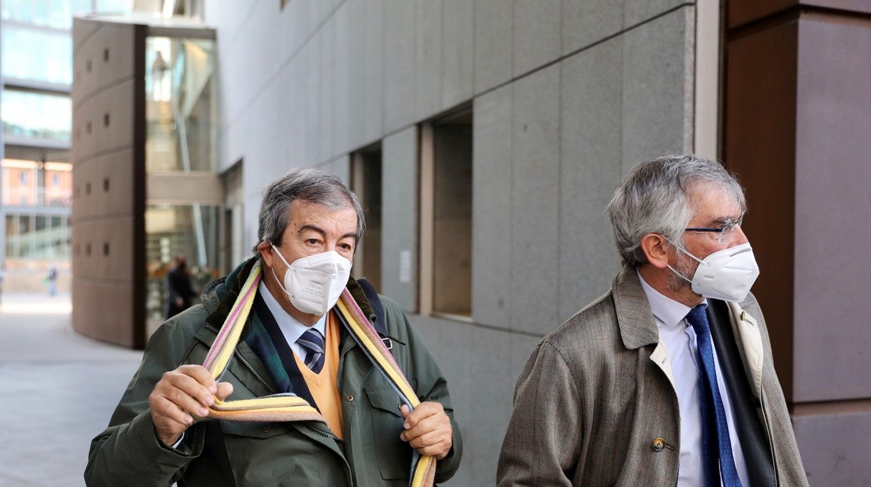 Cascos, tras declarar en los juzgados de Oviedo en marzo del año pasado