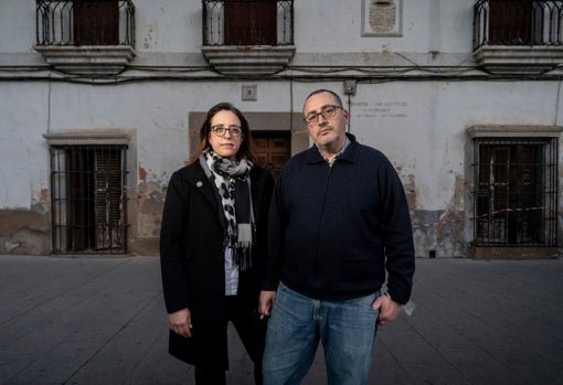 Sergio y Victoria forman un 'matrimonio bonito': ella es de Villanueva de la Serena y él de Don Benito. Viven en este último y tienen dos hijas. Al final, coinciden «la unión es algo natural»