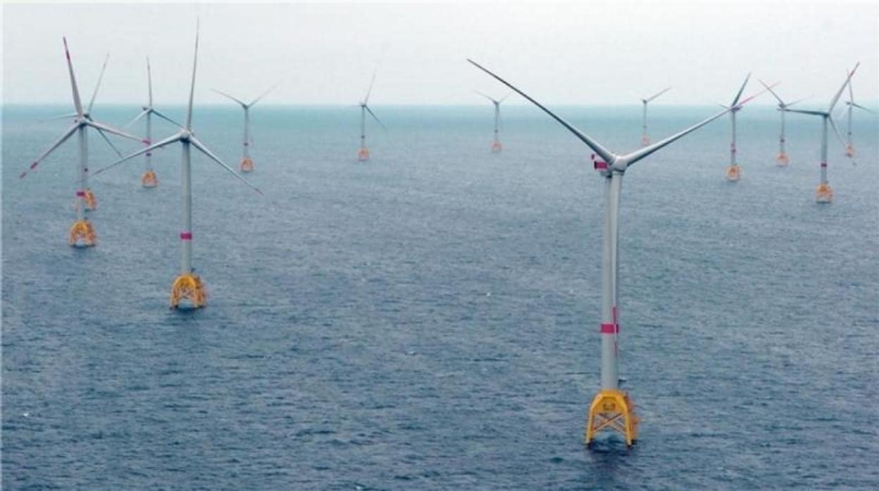 Un parque eólico marino en Escocia, en España no hay todavía ninguno instalado