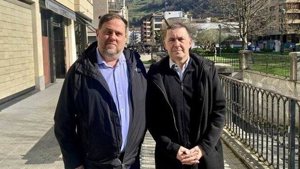 Otegi y Junqueras sorprenden con una reunión secreta