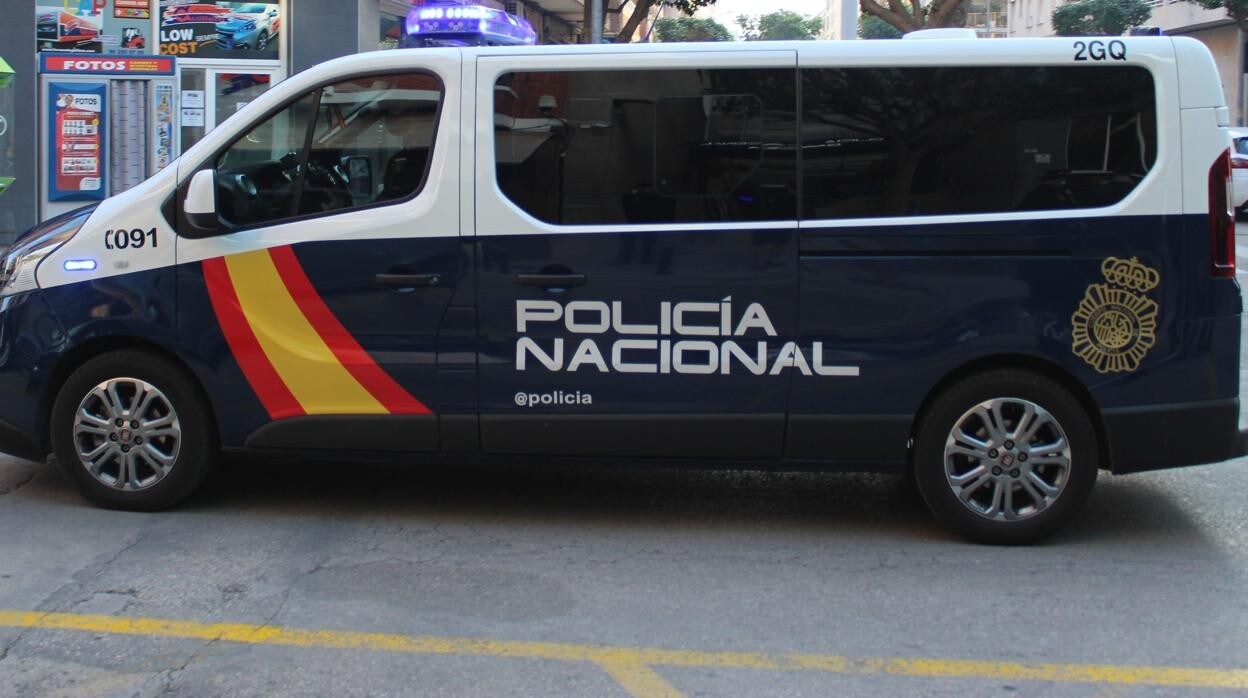 Imagen de recurso de un furgón de la Policía Nacional