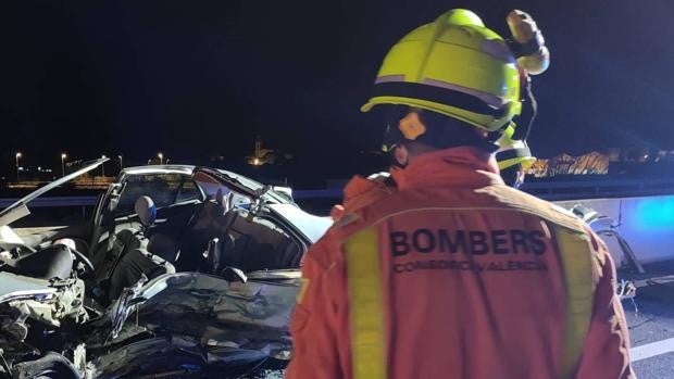 Los bomberos rechazan la creación de la 'UME' valenciana: «Quieren privatizar las Emergencias»