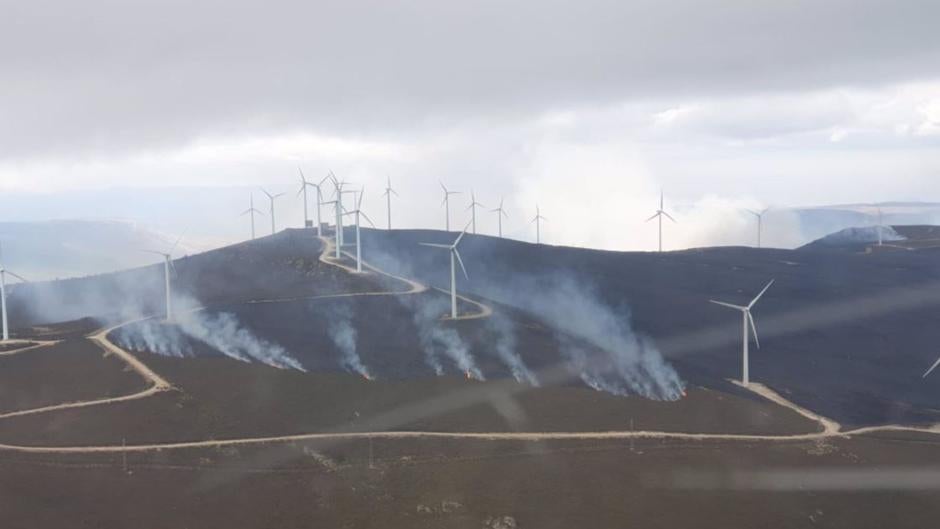 La Junta da por controlado el incendio de Chanos (Zamora), que llegó al nivel 1