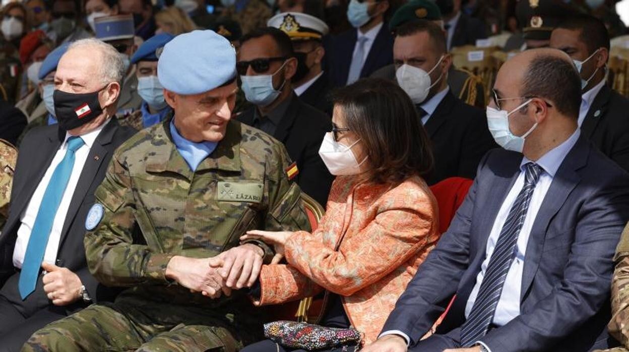 Margarita Robles asiste en Líbano al traspaso a España del mando de la misión de la ONU