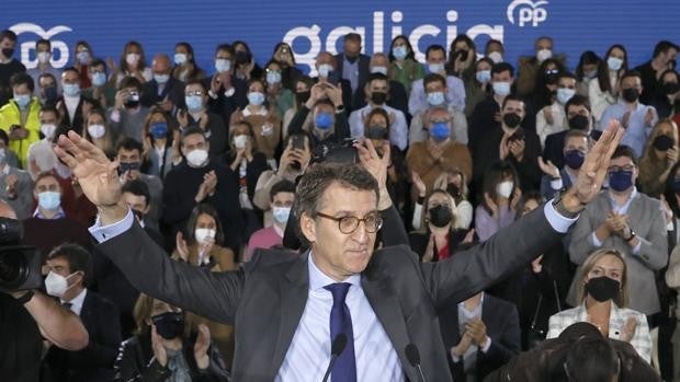 Feijóo oficializa su intención de presidir el PP: «Vengo a ganar a Pedro Sánchez»