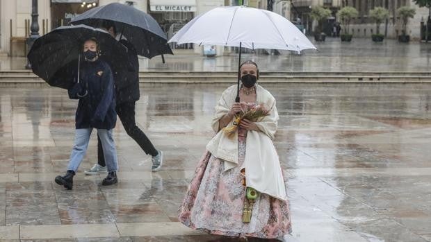 El tiempo en Valencia: la lluvia amenaza la mascletà de las Fallas 2022 y los actos de este domingo 6 de marzo