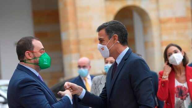 El PSOE insiste en que el bable sea oficial pese a la división política y social