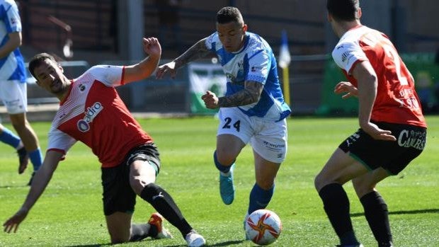 1-1: El CF Talavera le planta cara al todopoderoso Racing de Pablo Torre