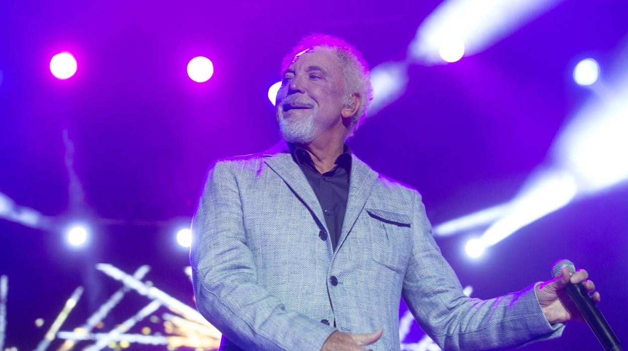 Tom Jones, durante un concierto en Madrid, en una imagen de archivo