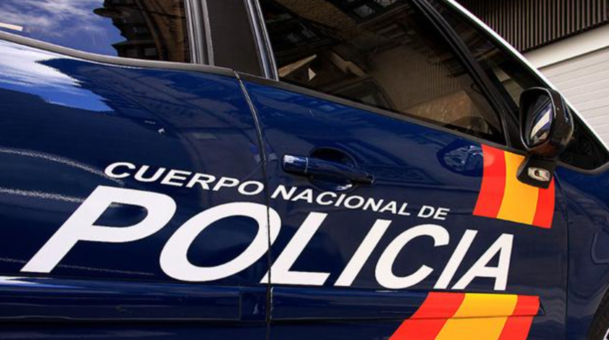 Un vehículo de la Policía Nacional en foto de archivo