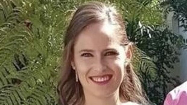 Vecinas de la joven de Barro la avisaron con un mensaje de que «él iba en coche disparado tras ella»