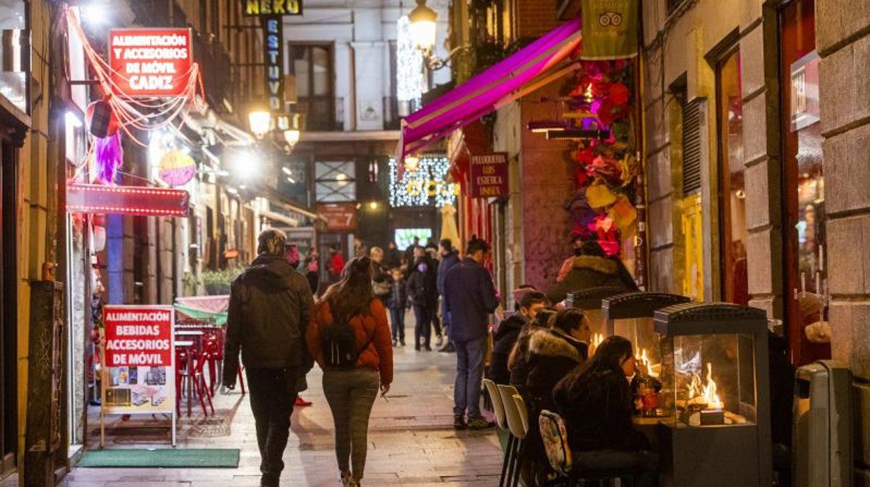 Locales de hostelería en una de las calles del centro de Madrid