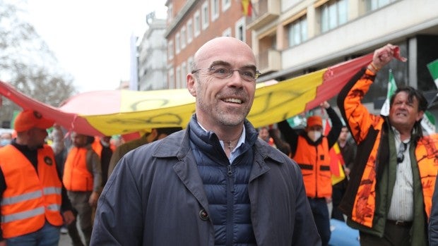 Vox exige cambiar el sistema de fijación de precios de la electricidad para establecer un máximo