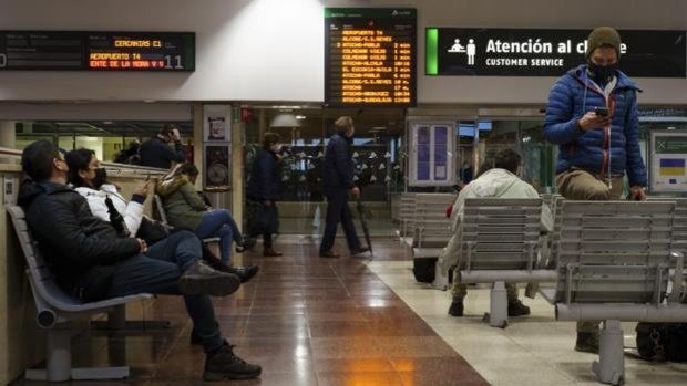 La estación de Chamartín resiste al 'crac' tecnológico: «Se han cerrado seis vías y algunos trenes se han trasladado a Atocha»