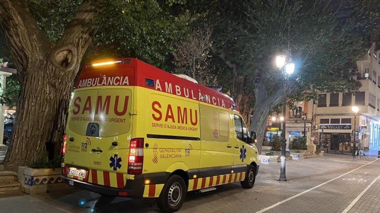 Una ambulancia del SAMU en Alicante