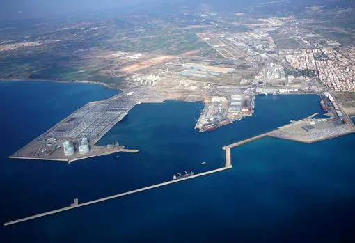 Una imagen aérea del Puerto de Sagunto (Valencia)
