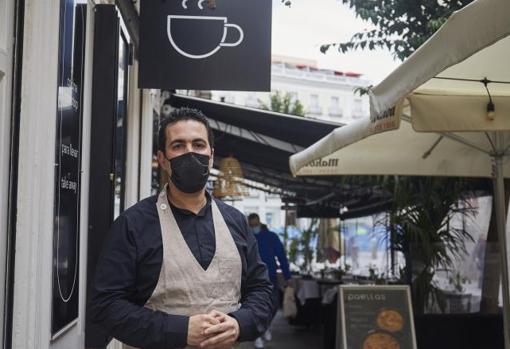 Omar Rada, en su chocolatería de la calle del Correo