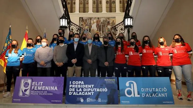 La Diputación de Alicante se vuelca con la pilota para «preservar nuestras señas de identidad»