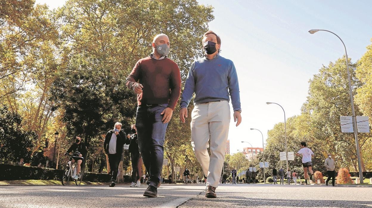 Ángel Carromero, excoordinador general de Alcaldía, y José Luis Martínez-Almeida