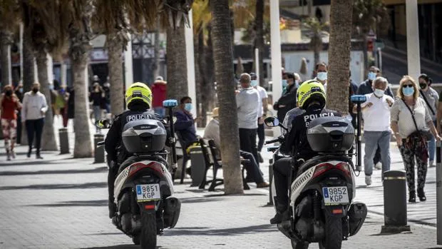 La Agencia Valenciana Antifraude detecta filtraciones de preguntas en varias oposiciones de la Policía Local