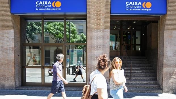 El 'milagro' de Caixa Ontinyent, la caja de ahorros que resiste a todas las crisis en España desde 1884