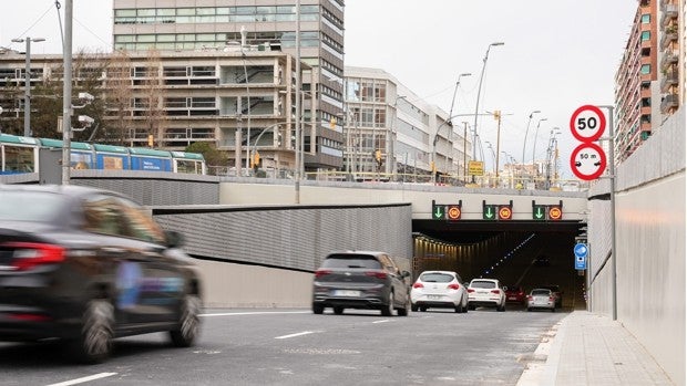 Barcelona completa la apertura del túnel de Glòries y deja atrás más de siete años de obras