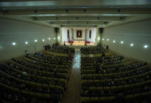 Algunos de los asistentes al acto institucional que se ha celebrado en Cuenca