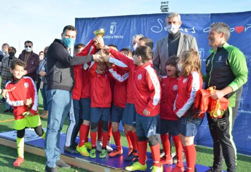 Más de 800 niños participan en el torneo &#039;Villa de Fuensalida&#039;