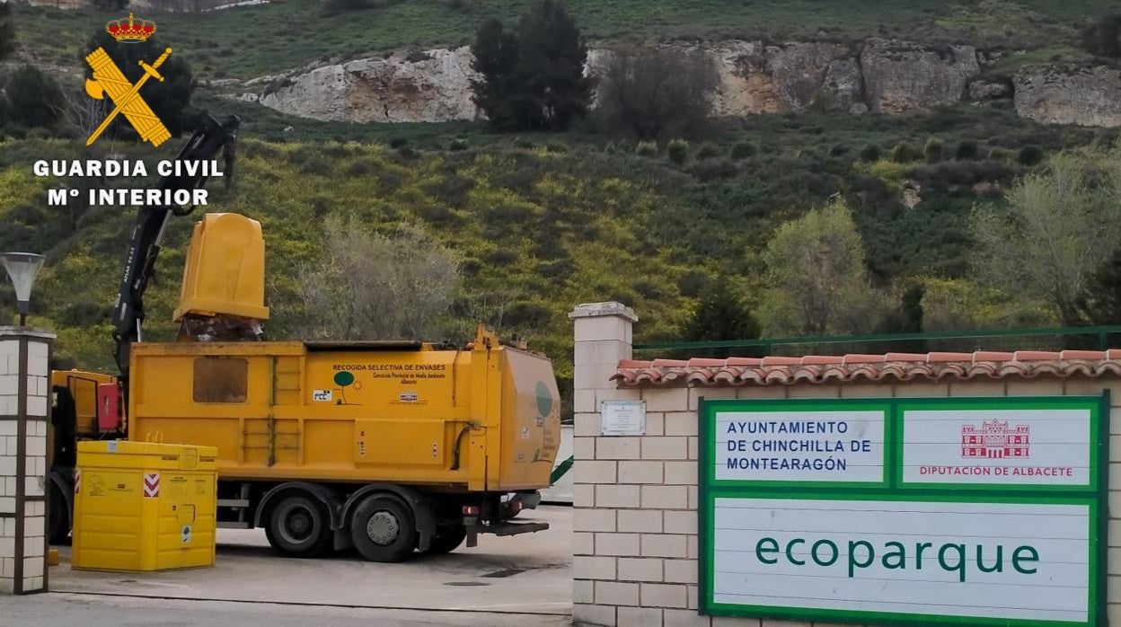 Detienen a una mujer por sustraer residuos eléctricos del ecoparque de Chinchilla de Montearagón