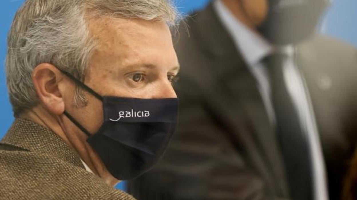 Rueda, en primer plano, junto a Feijóo, esta semana