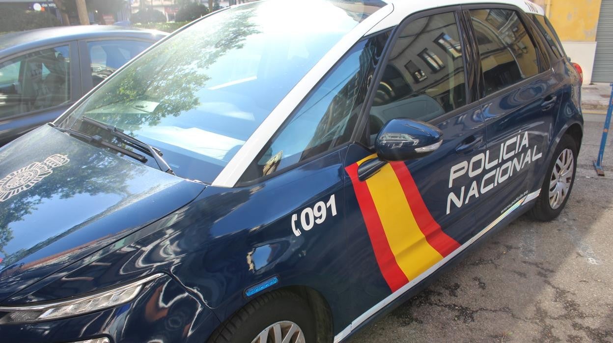 Coches patrulla de la Policía Nacional