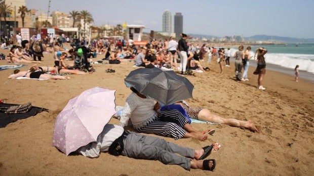 Los epidemiólogos dan por hecho un aumento del Covid en Cataluña tras la Semana Santa