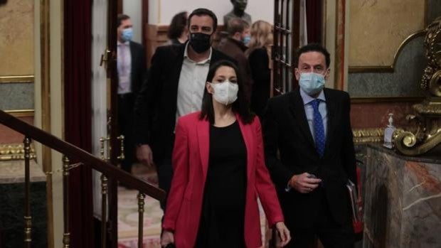 Ciudadanos cierra sus sedes en Alicante y Castellón y centralizará toda su actividad en Valencia