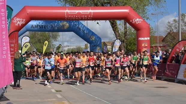 Mohamed Massat y Gema Fernández ganan los 10 kilómetros de Alcázar de San Juan