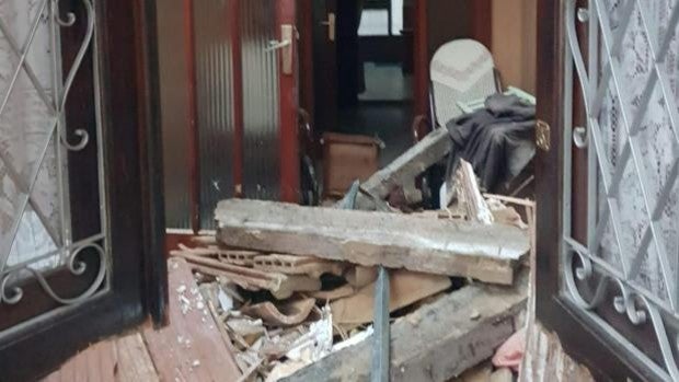 Una mujer de 83 años resulta herida tras haber sido sepultada en el derrumbe de su vivienda en Valencia