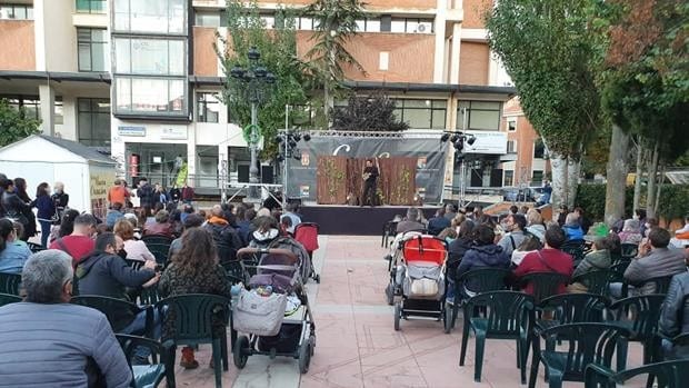 La Feria del Libro 'Cuenca Lee 2022' aglutina 90 actividades y a 40 escritores
