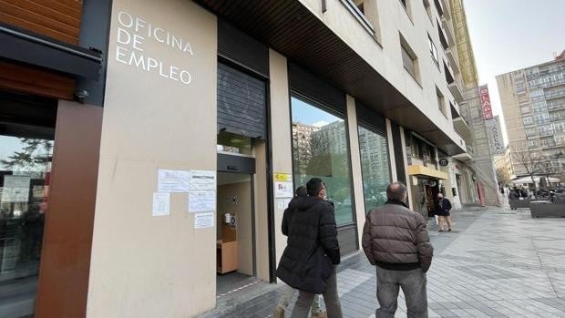 El paro sube en Castilla y León un 8,03% hasta marzo, casi seis puntos más que la media nacional