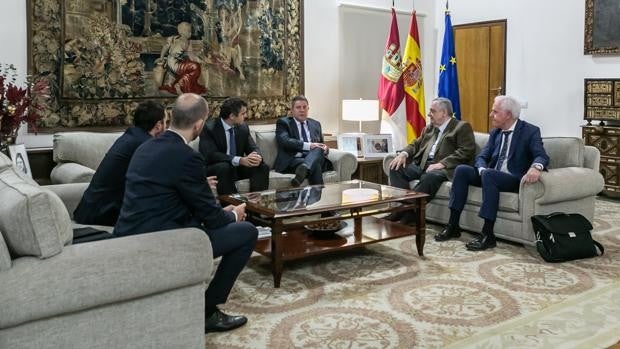 Solaria presenta a Page sus proyectos de energía solar fotovoltaica para Castilla-La Mancha