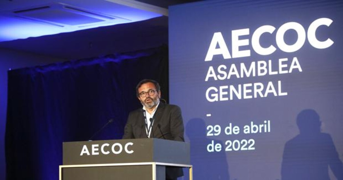 Ignacio González, durante su conferencia en la asamblea de Aecoc