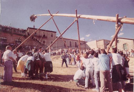 Pingada en Quintanar, en la década de los 80