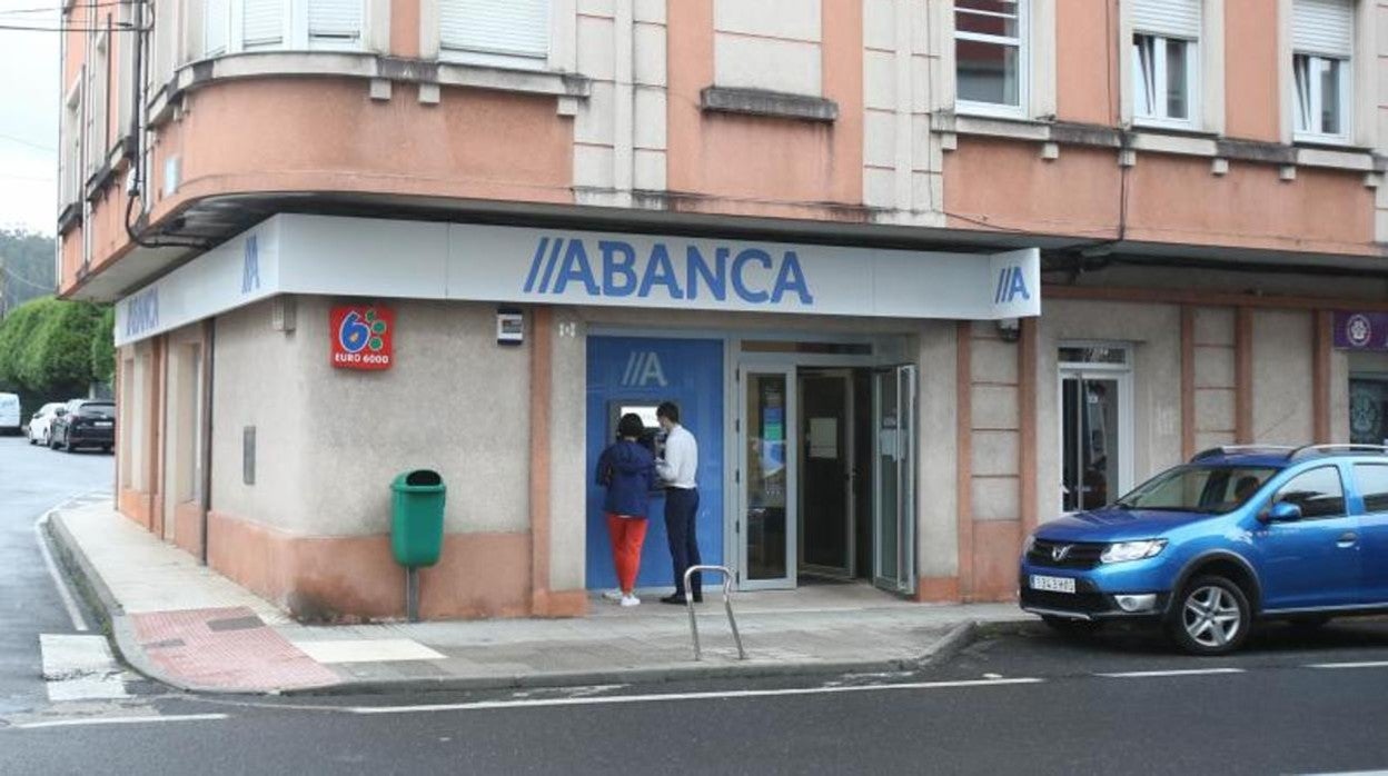 Una sucursal de Abanca en el municipio coruñés de Vimianzo