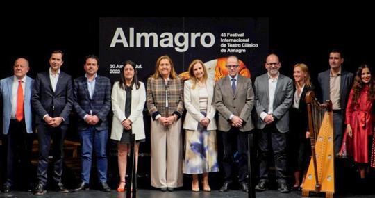 Rosa Ana Rodríguez ha asistido a la presentación del Festival de Teatro de Almagro, celebrado en Madrid