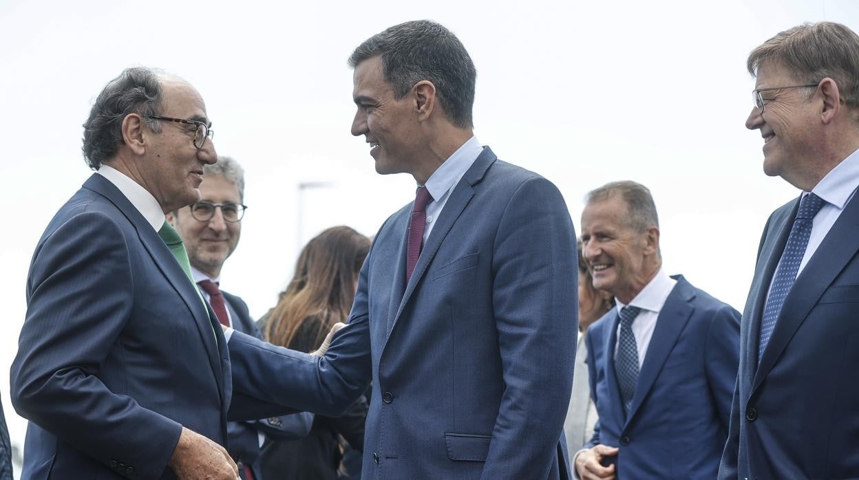 Imagen del presidente de Iberdrola, Ignacio Sánchez Galán, este jueves junto al presidente del Gobierno, Pedro Sánchez