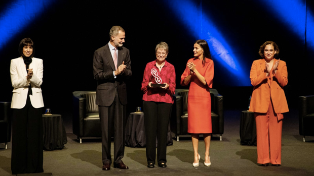 Felipe VI pone en valor la investigación en la crisis del Covid para el buen funcionamiento de la economía