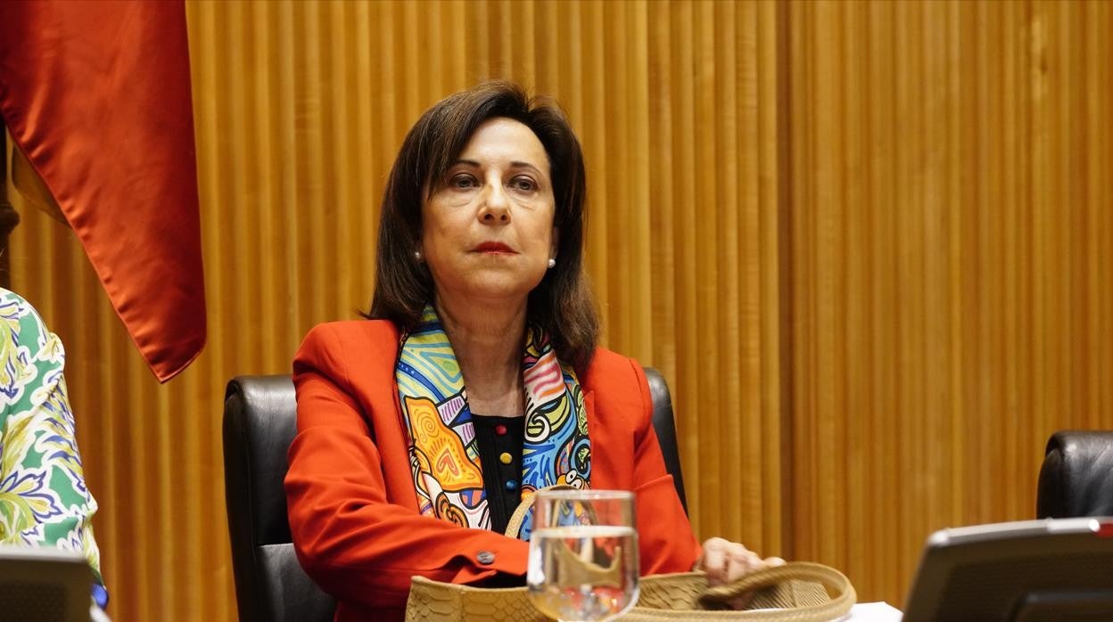 La ministra de Defensa, Margarita Robles, durante su comparecencia en la Comisión de Defensa
